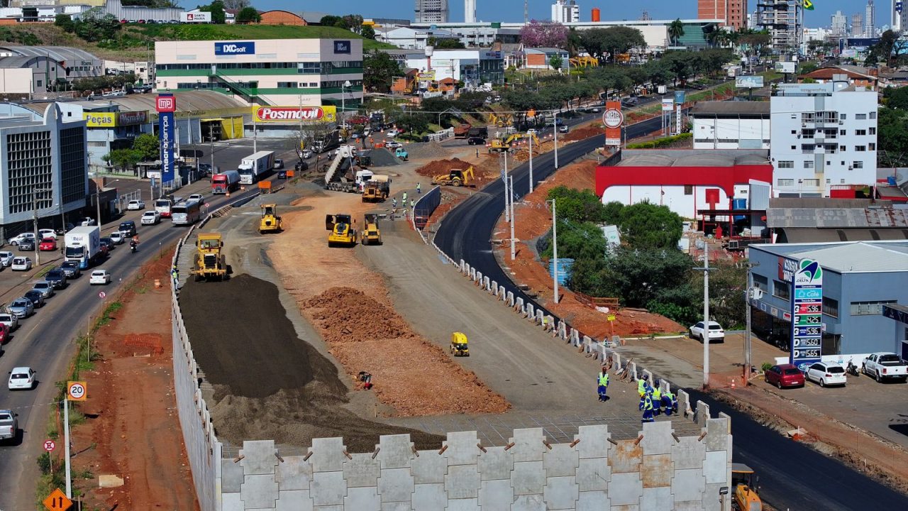 Trânsito terá mudanças para as obras do Elevado da Bandeira DI