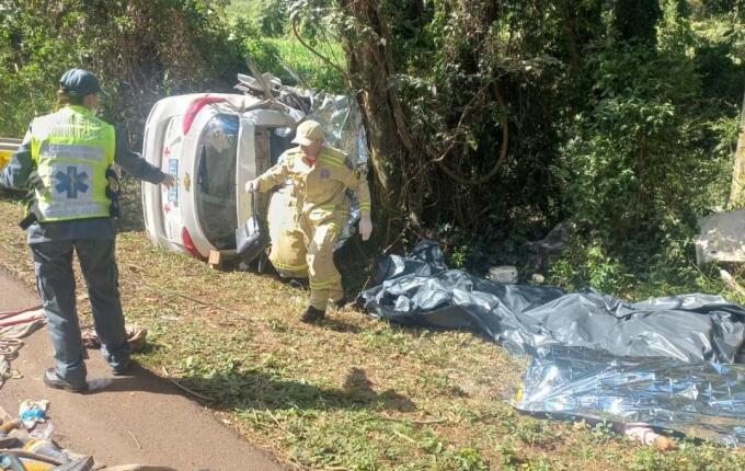 Quatro pessoas morrem em colisão entre Vitorino e São Lourenço do Oeste