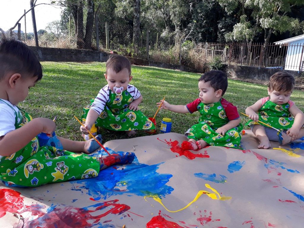 Crianças Aprendem As Cores E Se Divertem No Ceim Alegria - DI Regional ...